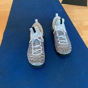 KEVIN DURANT NIKE RUNNING SHOES